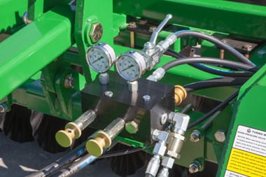 HYDRAULIC WEIGHT TRANSFER