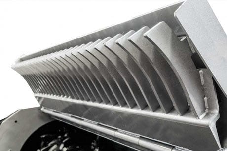 SIDE GEARBOX WITH OIL COOLING SYSTEM