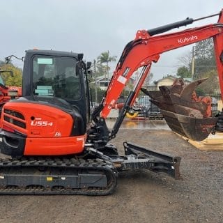SOLD KUBOTA U55-4