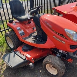 KUBOTA GR2120